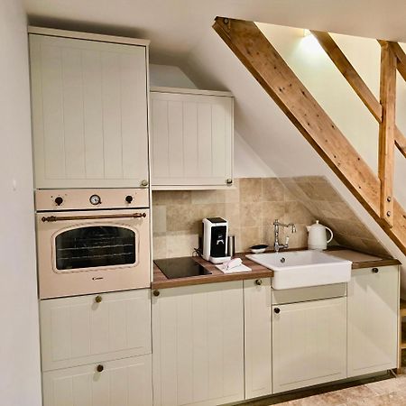 Le Cottage Maisonnette Dans Corps De Ferme Ollainville Exterior photo